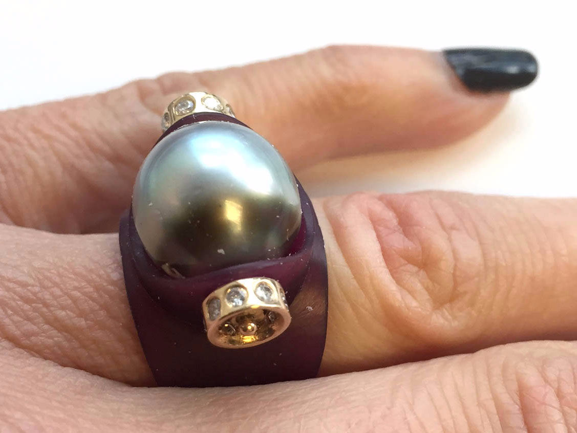 Custom Design Gold Diamond Ring Pearl