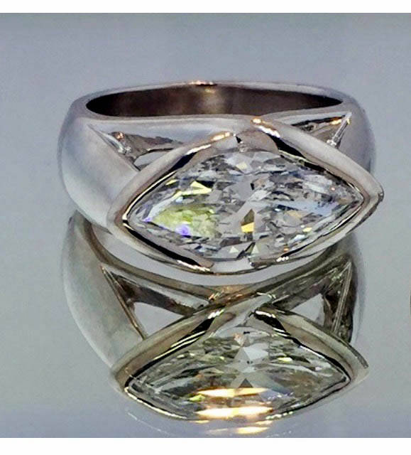 Custom Design Gold Diamond Ring